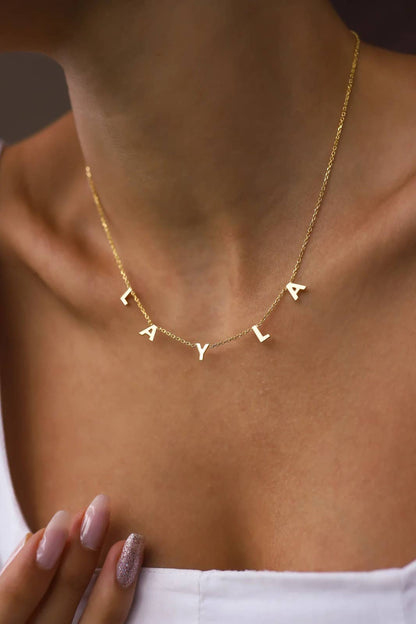 Dainty Name Necklace