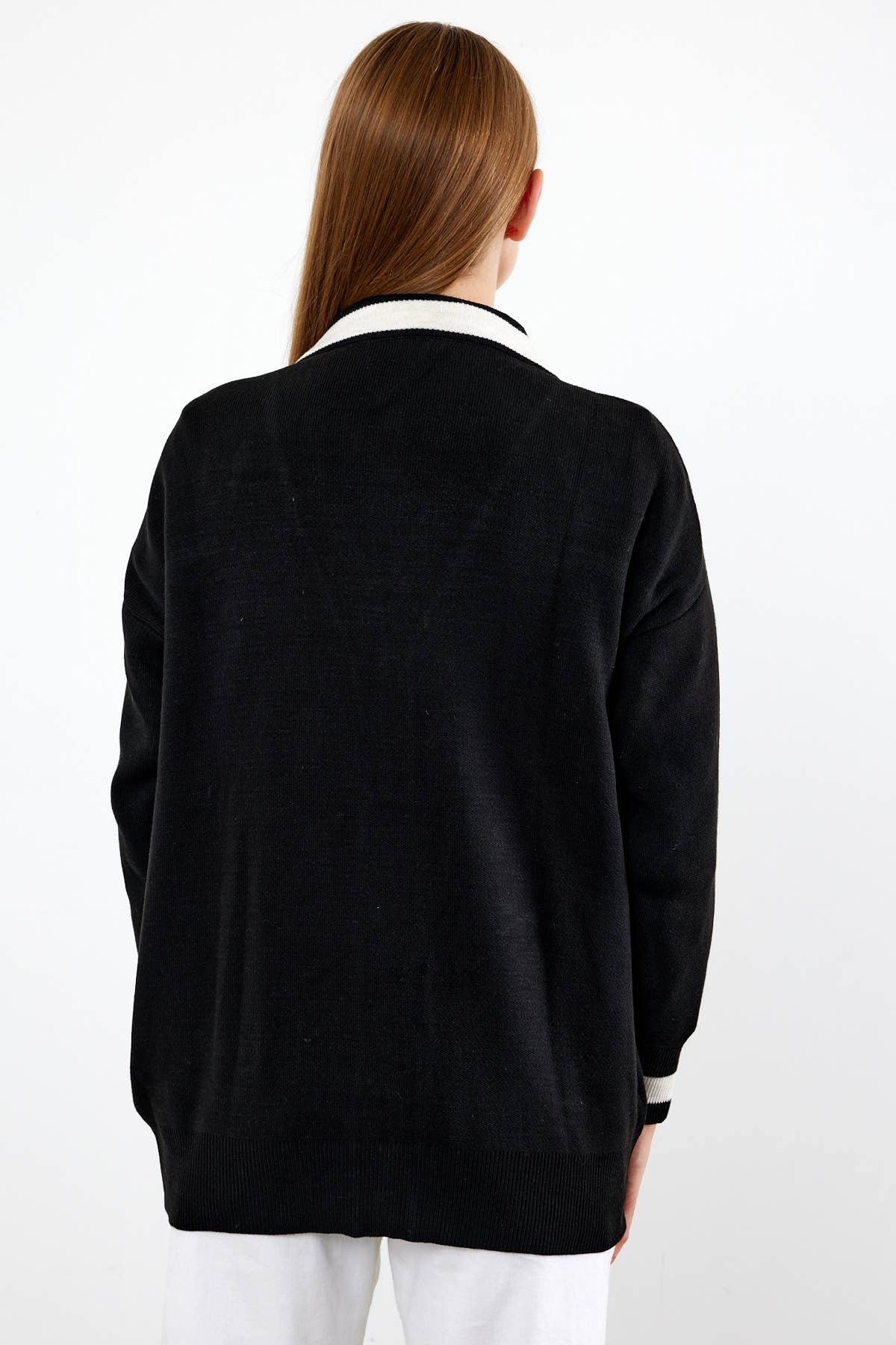 Versatile Knit Cardigan