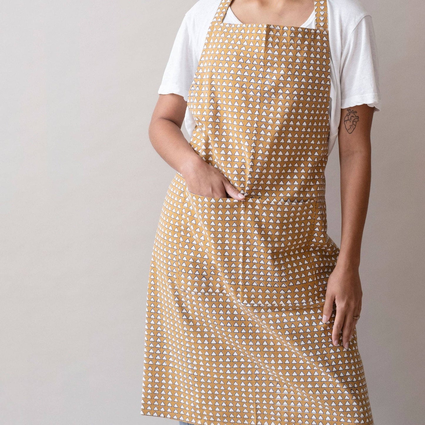 Handcrafted Apron Taos Gold